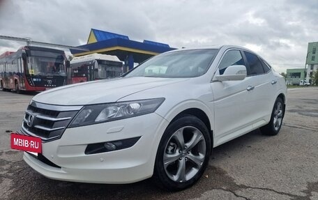Honda Crosstour I рестайлинг, 2012 год, 1 800 000 рублей, 2 фотография