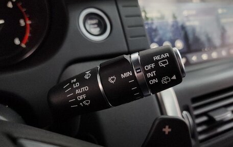 Land Rover Discovery Sport I рестайлинг, 2017 год, 1 810 000 рублей, 12 фотография