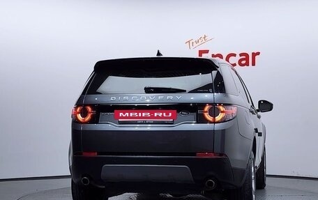 Land Rover Discovery Sport I рестайлинг, 2017 год, 1 810 000 рублей, 4 фотография