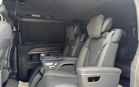 Mercedes-Benz V-Класс, 2024 год, 12 490 000 рублей, 24 фотография
