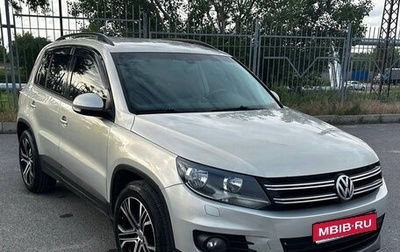 Volkswagen Tiguan I, 2012 год, 1 090 000 рублей, 1 фотография