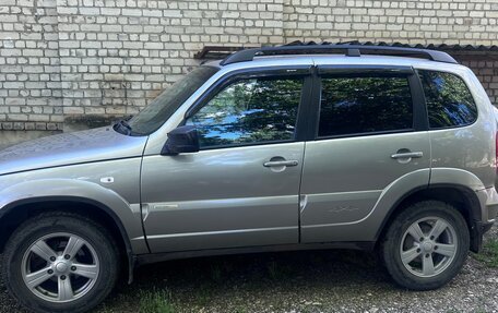 Chevrolet Niva I рестайлинг, 2013 год, 750 000 рублей, 1 фотография