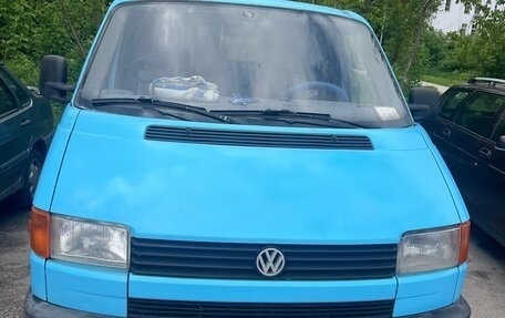 Volkswagen Transporter T4, 1993 год, 380 000 рублей, 1 фотография