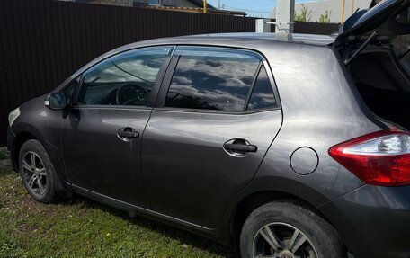 Toyota Auris II, 2010 год, 700 000 рублей, 6 фотография