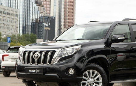 Toyota Land Cruiser Prado 150 рестайлинг 2, 2015 год, 3 139 000 рублей, 18 фотография