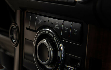 Toyota Land Cruiser Prado 150 рестайлинг 2, 2015 год, 3 139 000 рублей, 16 фотография