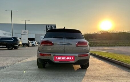 MINI Clubman, 2023 год, 2 325 000 рублей, 7 фотография