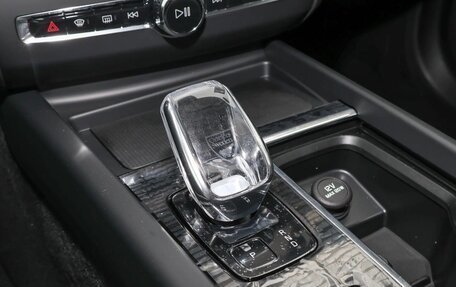 Volvo XC60 II, 2025 год, 5 999 000 рублей, 9 фотография