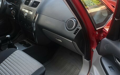 Suzuki SX4 II рестайлинг, 2010 год, 997 000 рублей, 13 фотография