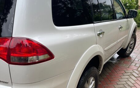 Mitsubishi Pajero Sport II рестайлинг, 2014 год, 1 550 000 рублей, 7 фотография