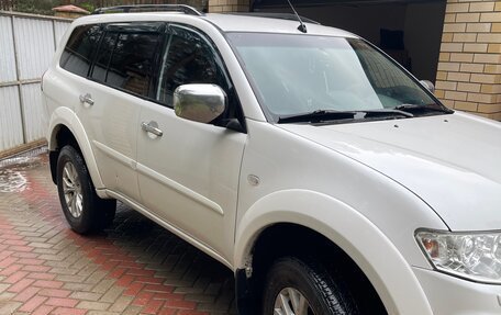 Mitsubishi Pajero Sport II рестайлинг, 2014 год, 1 550 000 рублей, 3 фотография