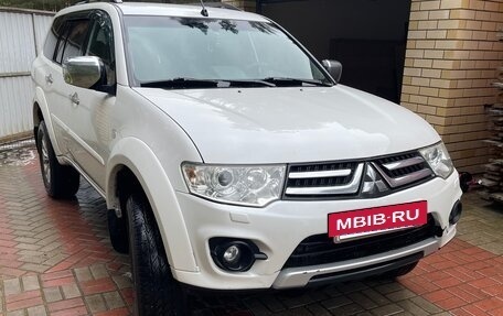 Mitsubishi Pajero Sport II рестайлинг, 2014 год, 1 550 000 рублей, 4 фотография