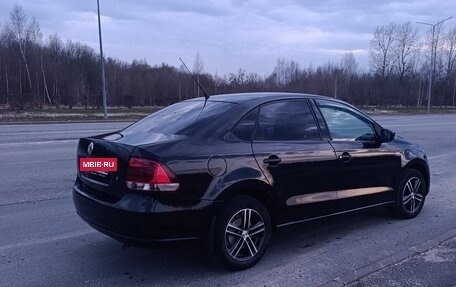 Volkswagen Polo VI (EU Market), 2011 год, 610 000 рублей, 2 фотография