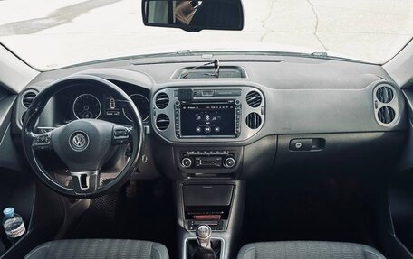 Volkswagen Tiguan I, 2012 год, 1 090 000 рублей, 6 фотография