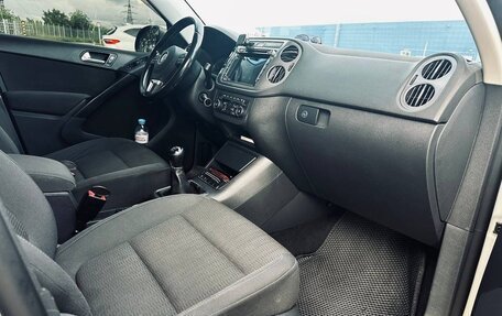 Volkswagen Tiguan I, 2012 год, 1 090 000 рублей, 7 фотография