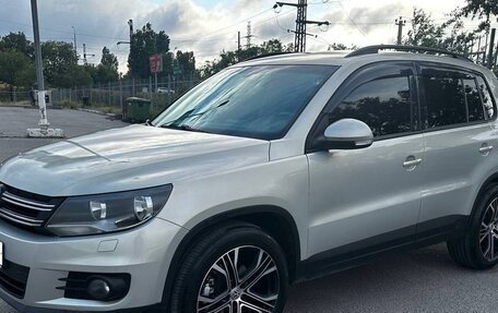 Volkswagen Tiguan I, 2012 год, 1 090 000 рублей, 2 фотография