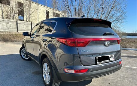 KIA Sportage IV рестайлинг, 2017 год, 1 950 000 рублей, 4 фотография
