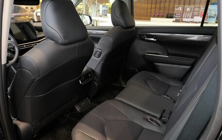 Toyota Highlander, 2026 год, 5 250 000 рублей, 9 фотография