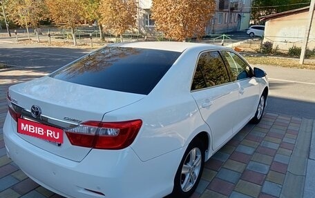 Toyota Camry, 2014 год, 1 550 000 рублей, 4 фотография
