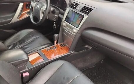 Toyota Camry, 2010 год, 1 150 000 рублей, 11 фотография