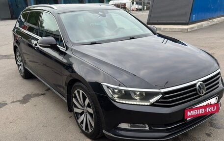 Volkswagen Passat B8 рестайлинг, 2019 год, 2 500 000 рублей, 19 фотография