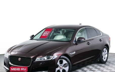 Jaguar XF II, 2017 год, 1 990 000 рублей, 22 фотография
