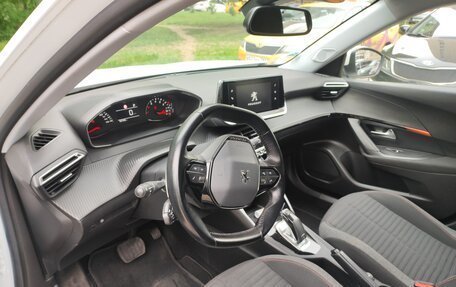 Peugeot 2008 II, 2020 год, 1 450 000 рублей, 5 фотография