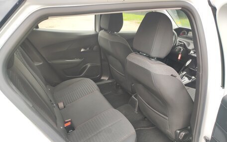 Peugeot 2008 II, 2020 год, 1 450 000 рублей, 8 фотография