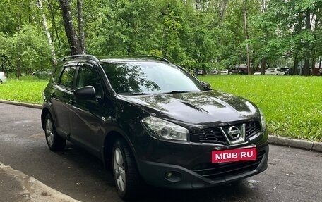 Nissan Qashqai+2 I, 2013 год, 1 080 000 рублей, 2 фотография