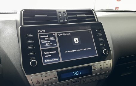 Toyota Land Cruiser Prado 150 рестайлинг 2, 2021 год, 5 400 000 рублей, 14 фотография