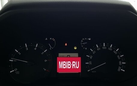Toyota Land Cruiser Prado 150 рестайлинг 2, 2021 год, 5 400 000 рублей, 12 фотография