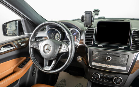 Mercedes-Benz GLS, 2018 год, 4 499 000 рублей, 15 фотография