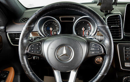Mercedes-Benz GLS, 2018 год, 4 499 000 рублей, 18 фотография