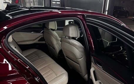 BMW 5 серия, 2021 год, 5 300 000 рублей, 5 фотография