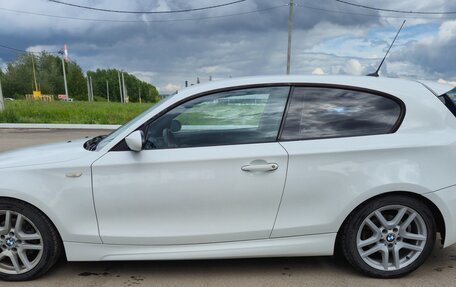 BMW 1 серия, 2008 год, 830 000 рублей, 2 фотография