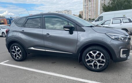 Renault Kaptur I рестайлинг, 2017 год, 1 550 000 рублей, 2 фотография