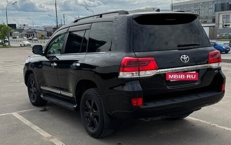 Toyota Land Cruiser 200, 2019 год, 7 200 000 рублей, 8 фотография