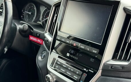 Toyota Land Cruiser 200, 2019 год, 7 200 000 рублей, 11 фотография