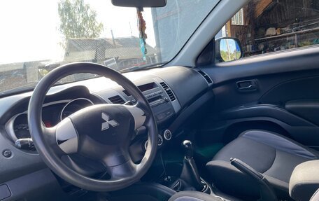 Mitsubishi Outlander III рестайлинг 3, 2008 год, 1 199 000 рублей, 6 фотография