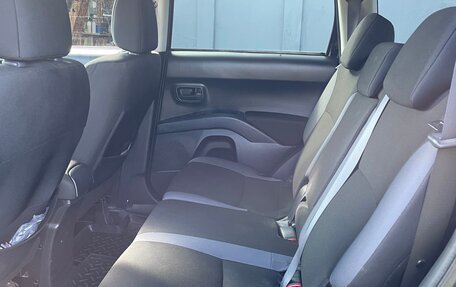 Mitsubishi Outlander III рестайлинг 3, 2008 год, 1 199 000 рублей, 8 фотография