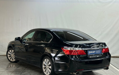 Honda Accord IX рестайлинг, 2013 год, 1 350 000 рублей, 3 фотография