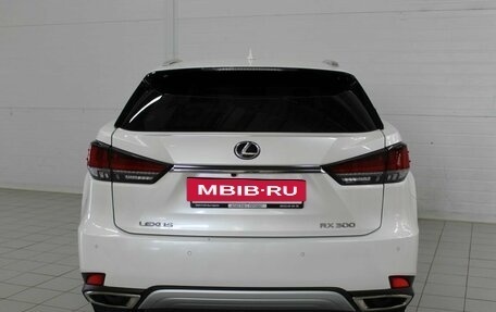 Lexus RX IV рестайлинг, 2021 год, 4 350 000 рублей, 9 фотография