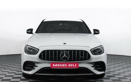 Mercedes-Benz E-Класс, 2020 год, 4 190 000 рублей, 2 фотография