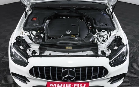 Mercedes-Benz E-Класс, 2020 год, 4 190 000 рублей, 10 фотография