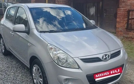 Hyundai i20 IB рестайлинг, 2010 год, 625 000 рублей, 2 фотография