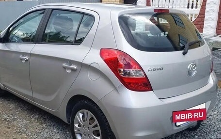 Hyundai i20 IB рестайлинг, 2010 год, 625 000 рублей, 4 фотография