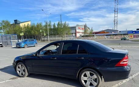 Mercedes-Benz C-Класс, 2004 год, 610 000 рублей, 8 фотография