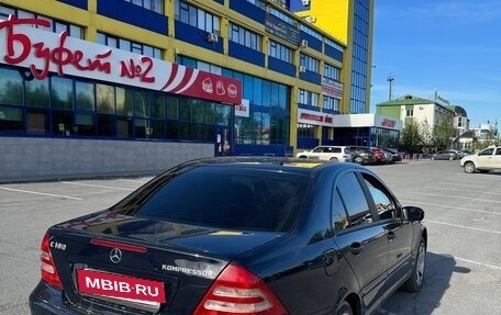 Mercedes-Benz C-Класс, 2004 год, 610 000 рублей, 4 фотография