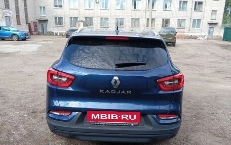 Renault Kadjar I рестайлинг, 2019 год, 2 100 000 рублей, 2 фотография