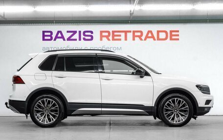 Volkswagen Tiguan II, 2020 год, 2 549 000 рублей, 5 фотография